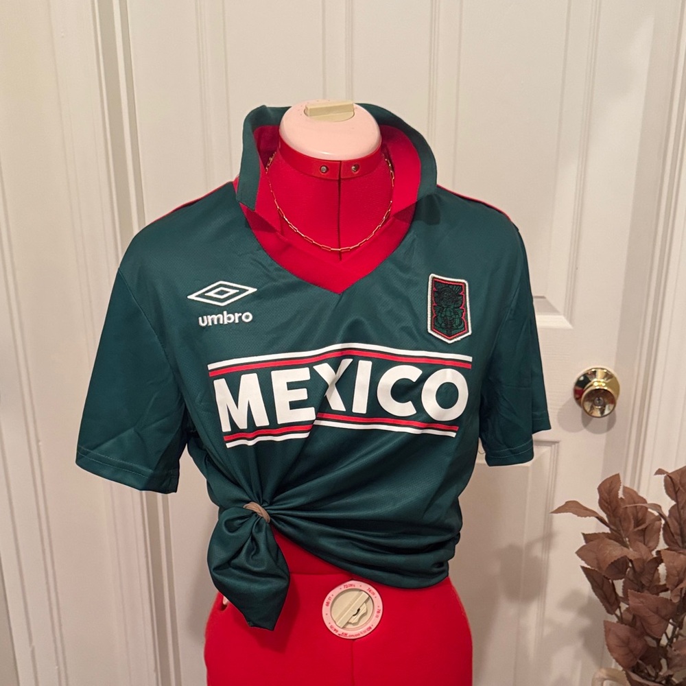 Umbro Green and Red Mexico Soccer Tee